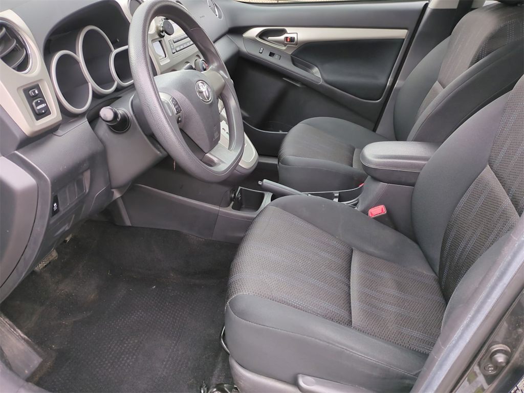 2012 Toyota Matrix Base 9