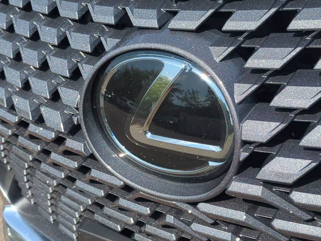 Thumbnail: 2022 Lexus RX - 7