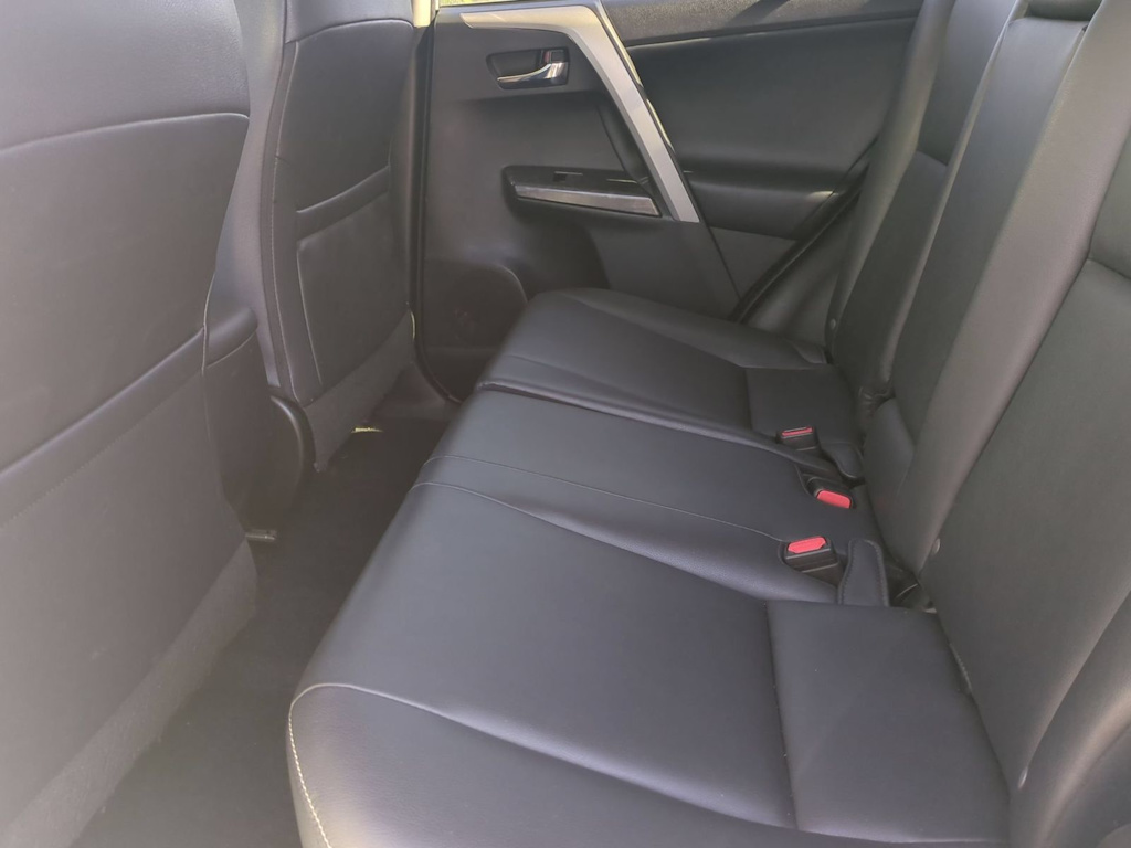 Thumbnail: 2017 Toyota RAV4 - 12
