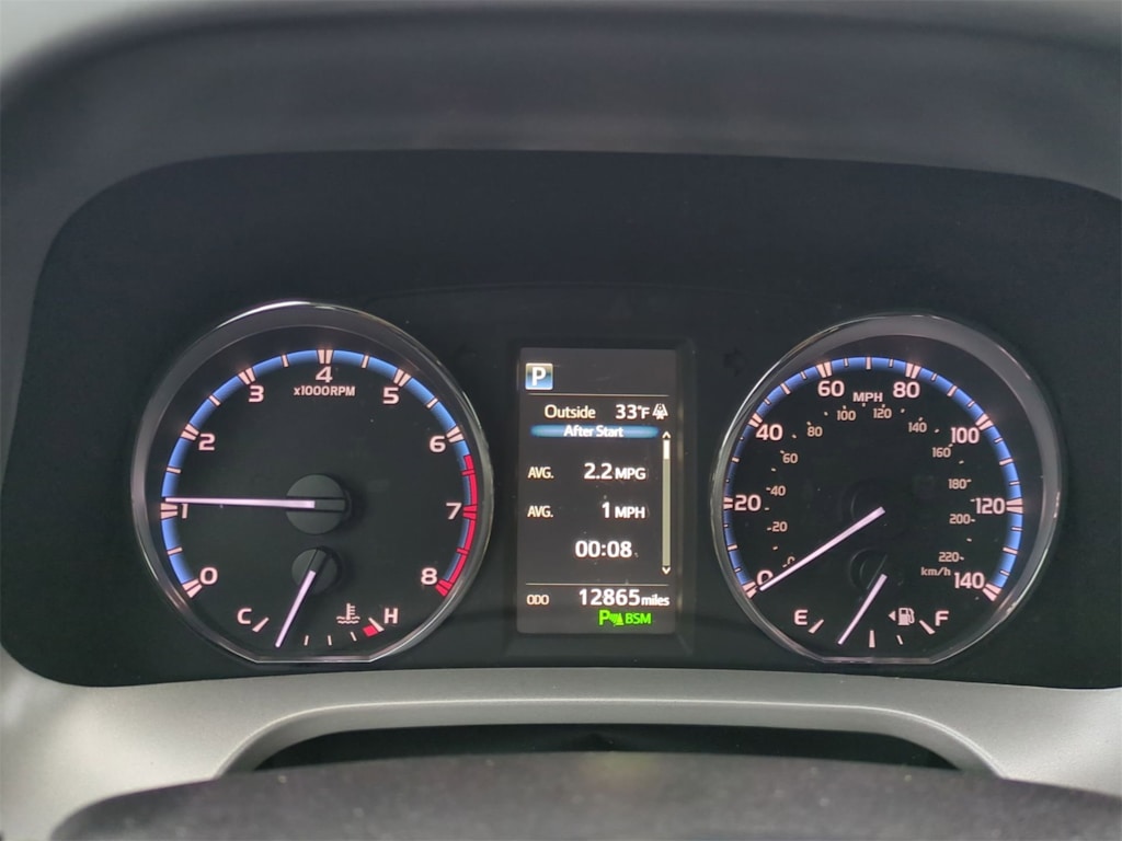 Thumbnail: 2018 Toyota RAV4 - 16