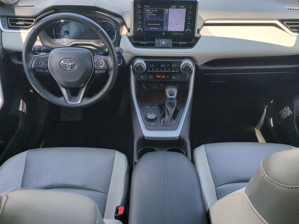 Thumbnail: 2020 Toyota RAV4 - 9