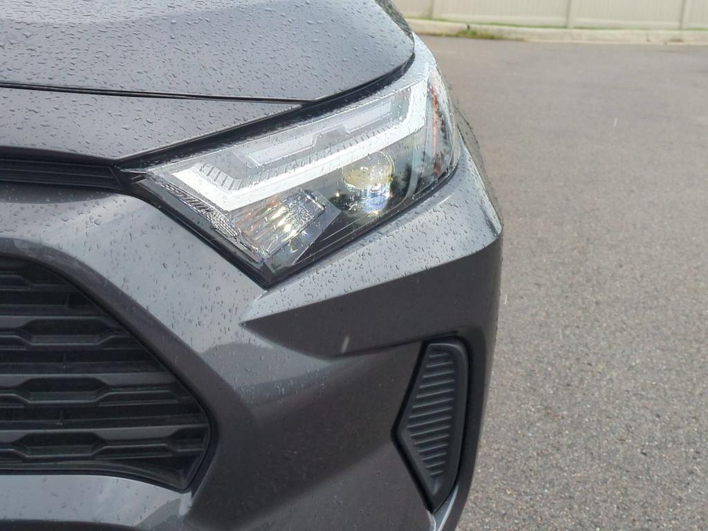 Thumbnail: 2024 Toyota RAV4 - 24
