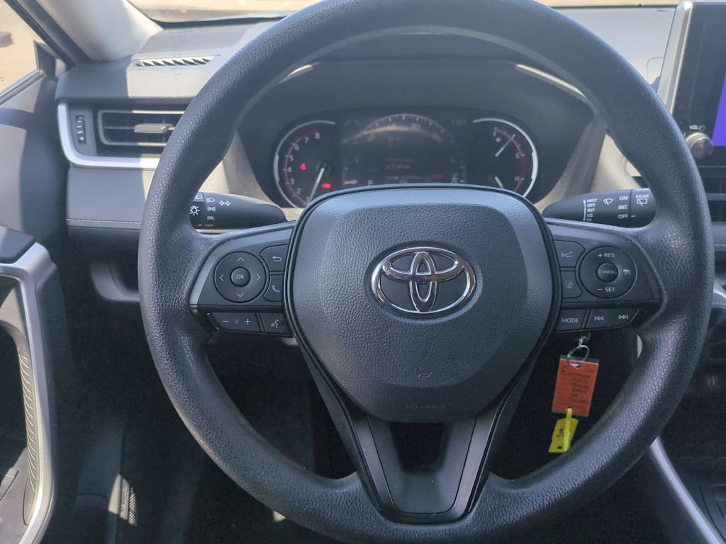 Thumbnail: 2023 Toyota RAV4 - 13