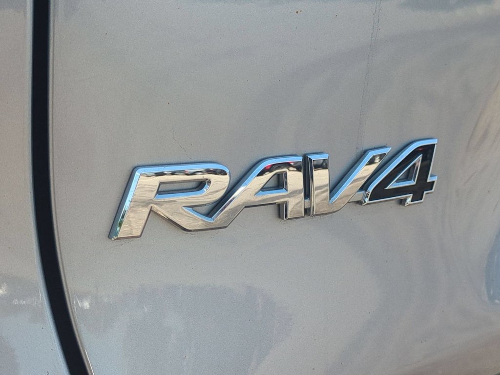 Thumbnail: 2023 Toyota RAV4 - 24