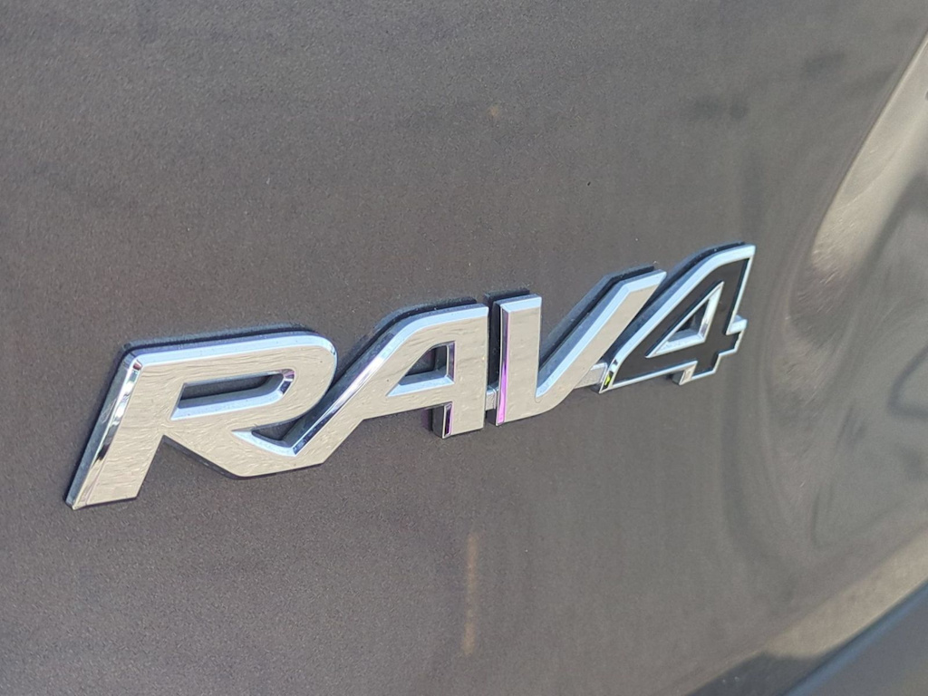 Thumbnail: 2023 Toyota RAV4 - 24