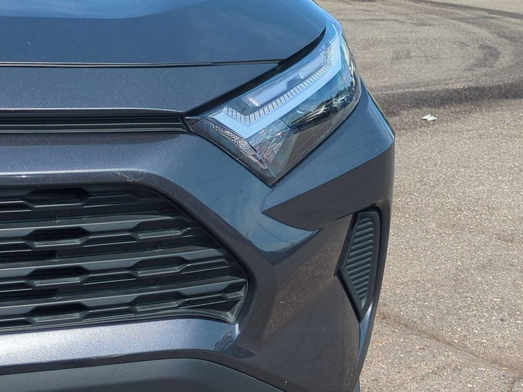 Thumbnail: 2023 Toyota RAV4 - 23