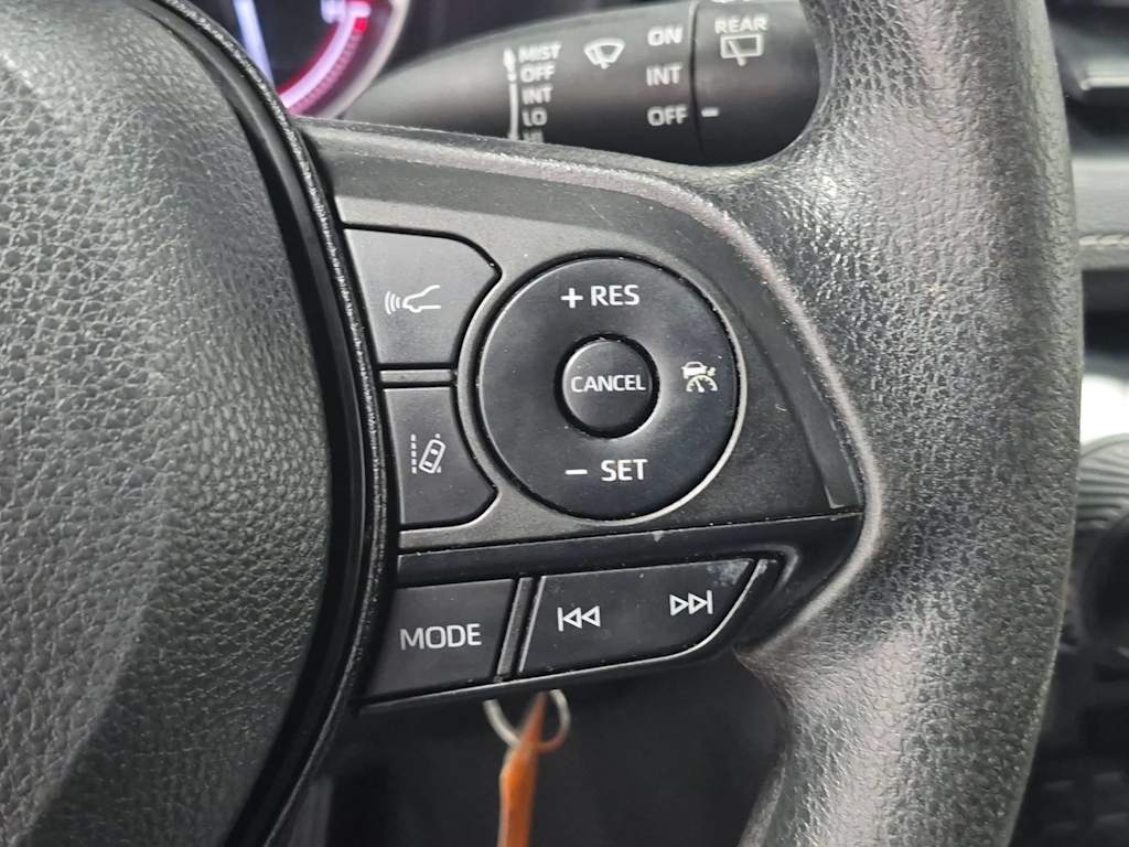 Thumbnail: 2023 Toyota RAV4 - 29