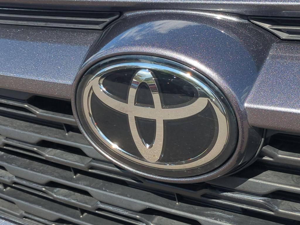 Thumbnail: 2025 Toyota RAV4 - 7