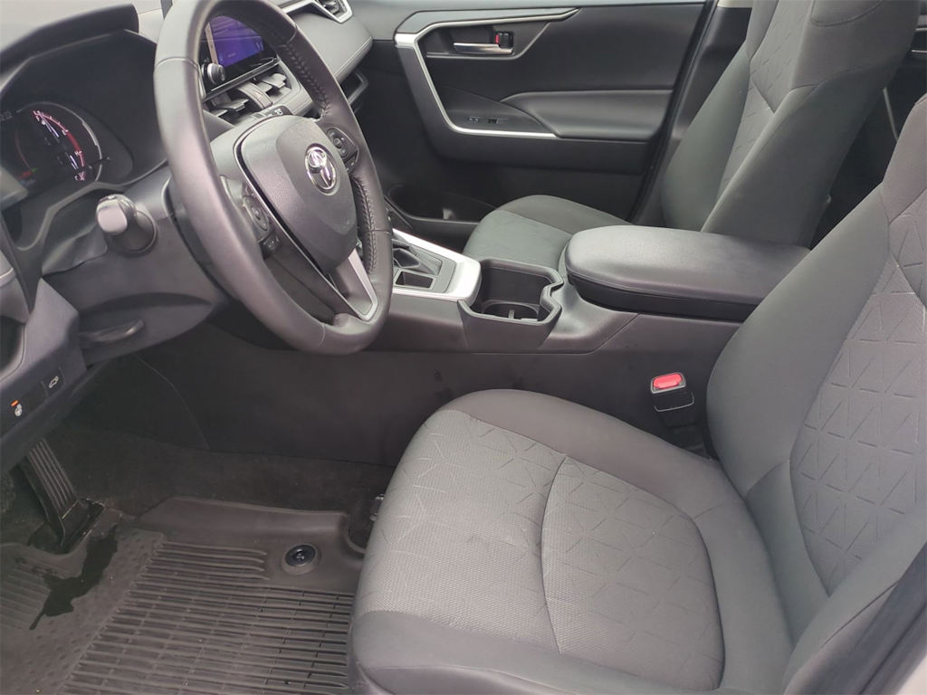 Thumbnail: 2023 Toyota RAV4 - 10