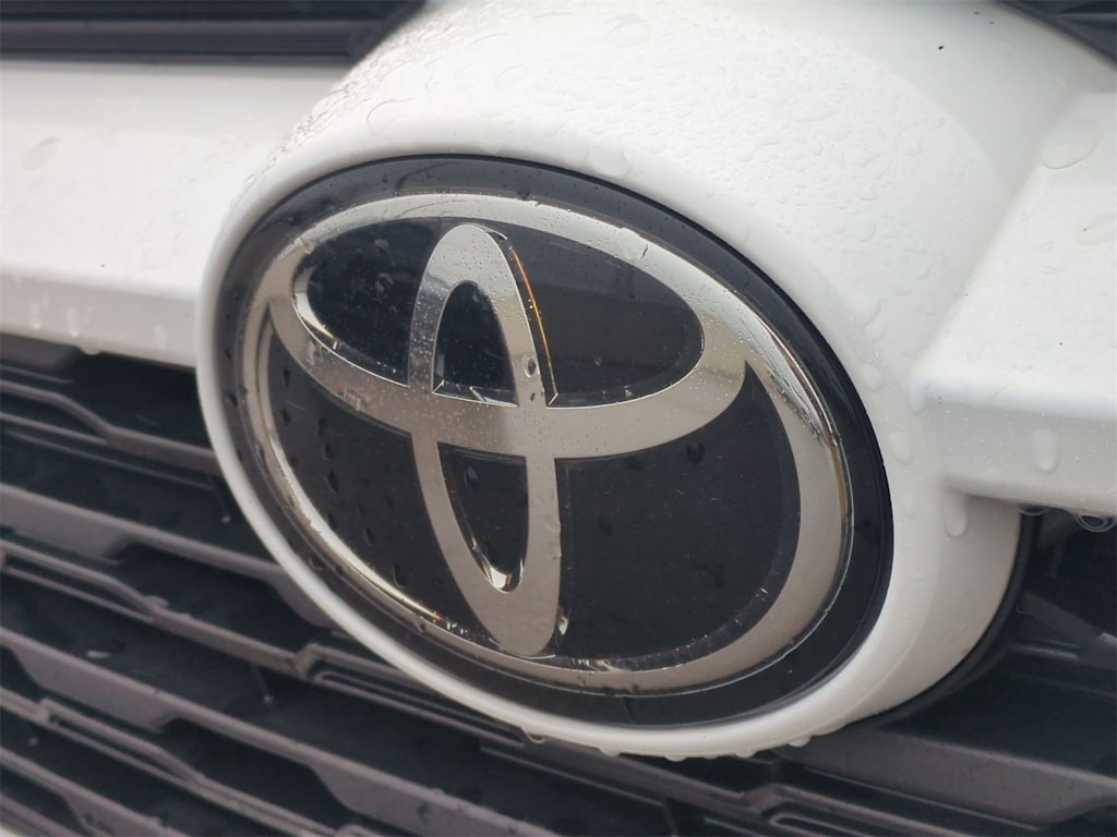 Thumbnail: 2023 Toyota RAV4 - 7