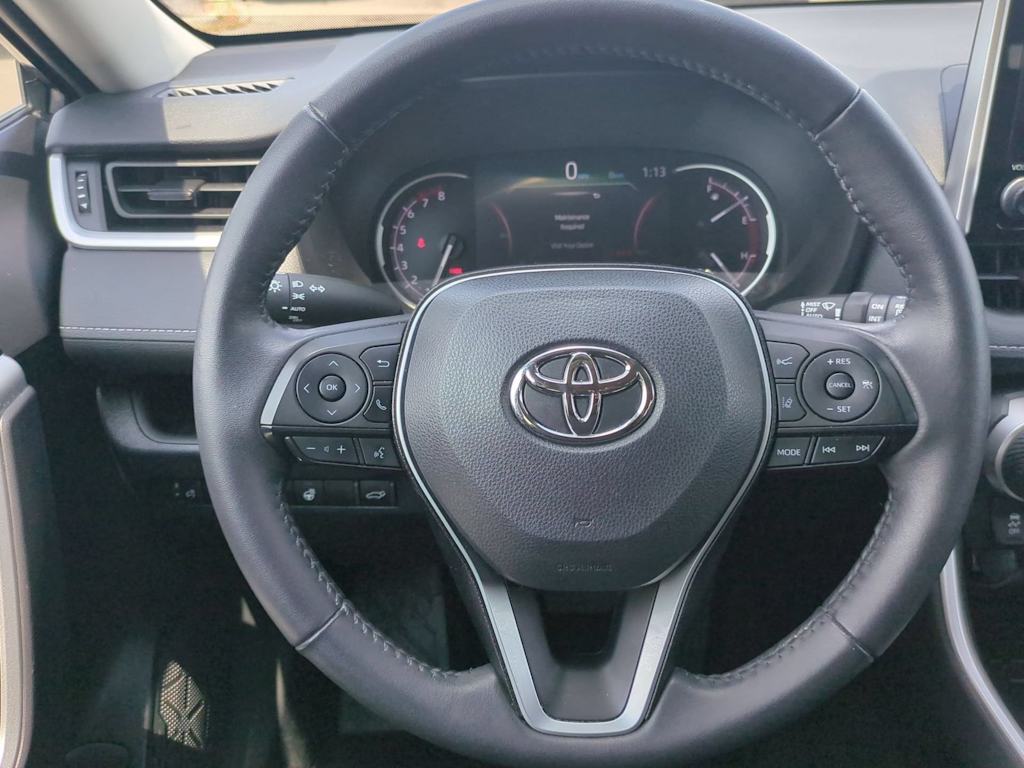 Thumbnail: 2023 Toyota RAV4 - 13