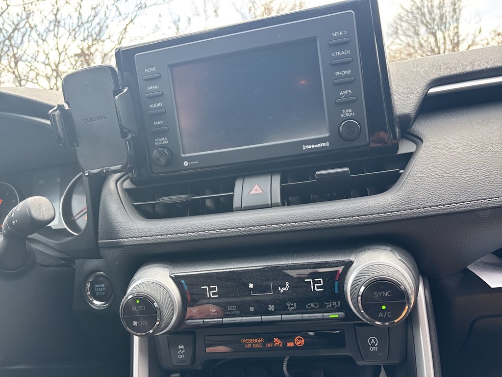 2021 Toyota RAV4 XLE 5
