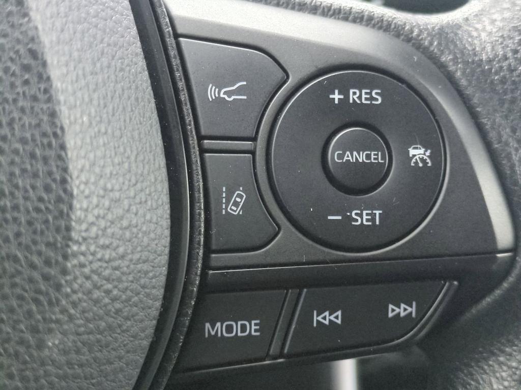 Thumbnail: 2023 Toyota RAV4 - 29