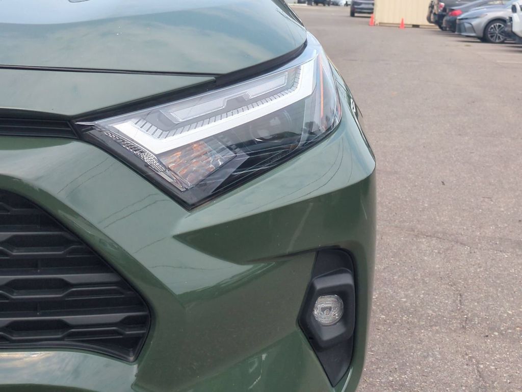 Thumbnail: 2024 Toyota RAV4 - 23