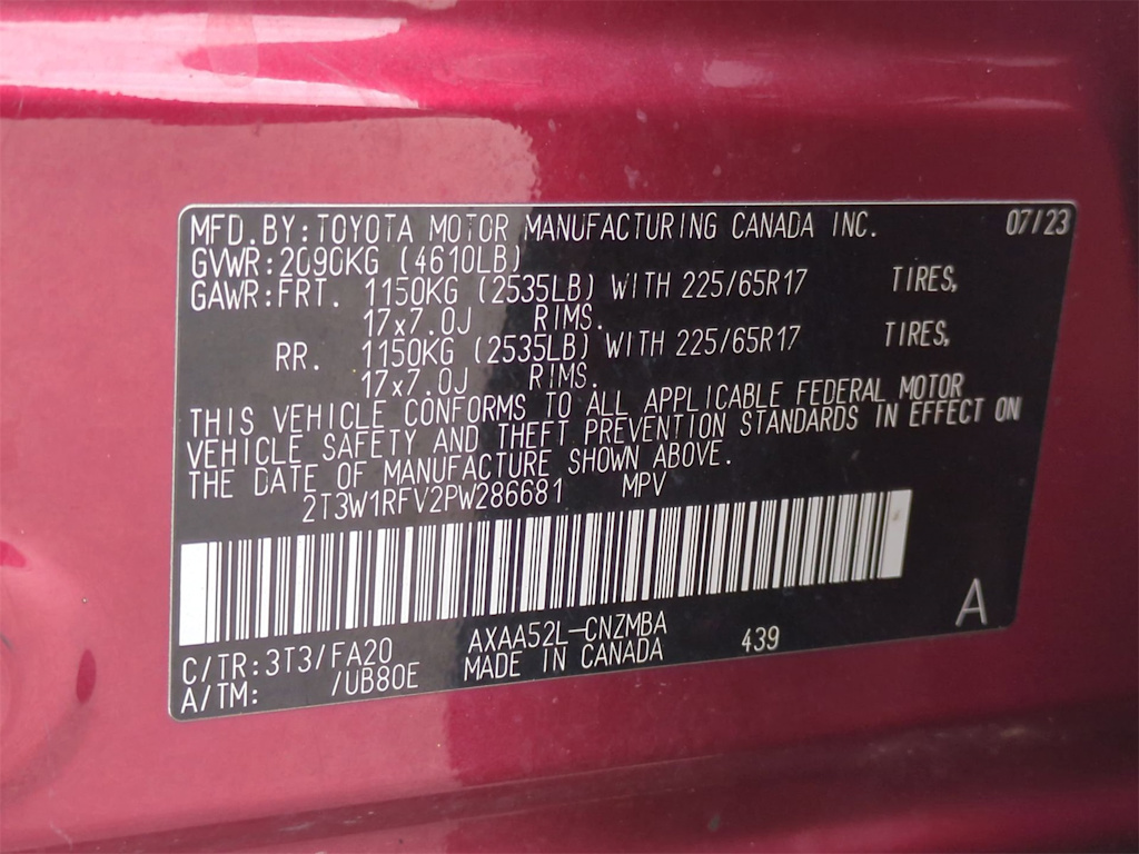 2023 Toyota RAV4 XLE 18