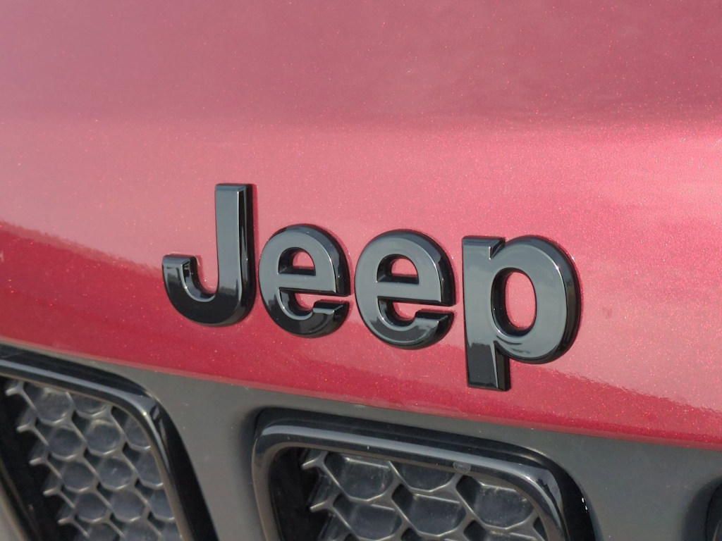 Thumbnail: 2021 Jeep Compass - 7