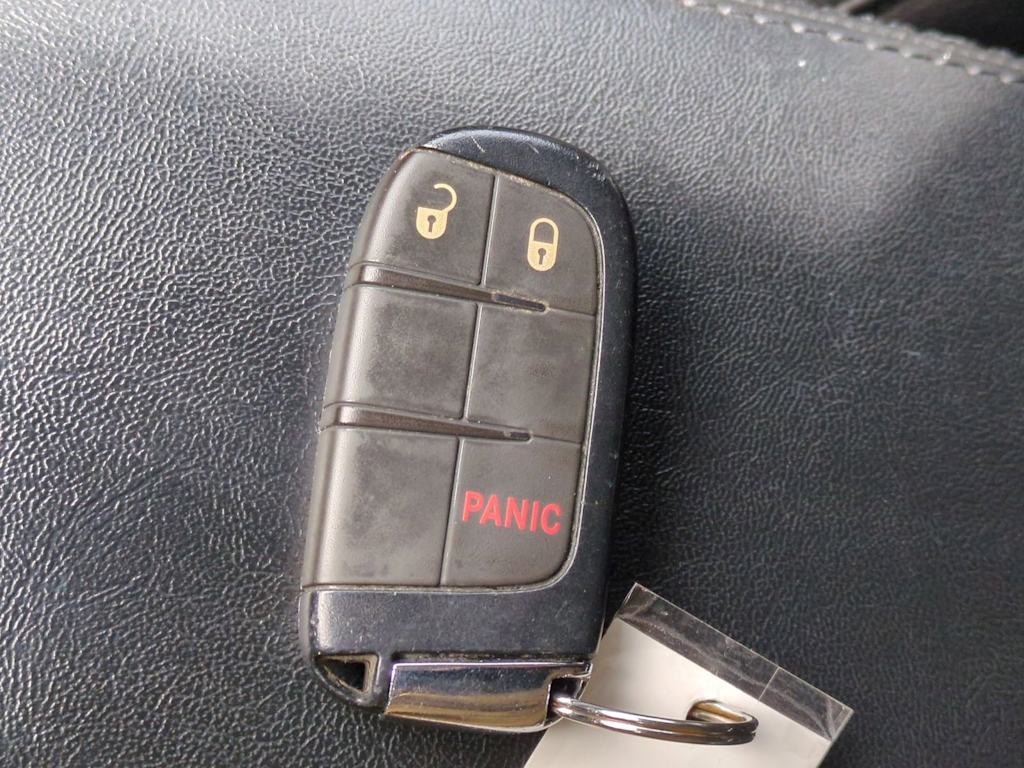 Thumbnail: 2021 Jeep Compass - 17