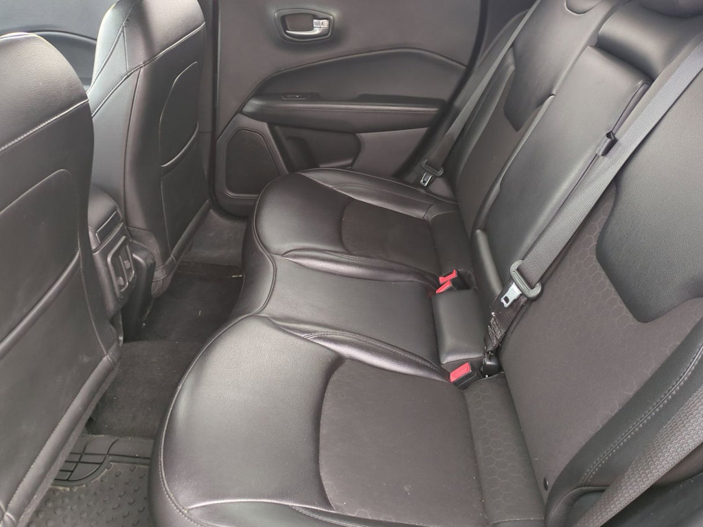 Thumbnail: 2021 Jeep Compass - 12