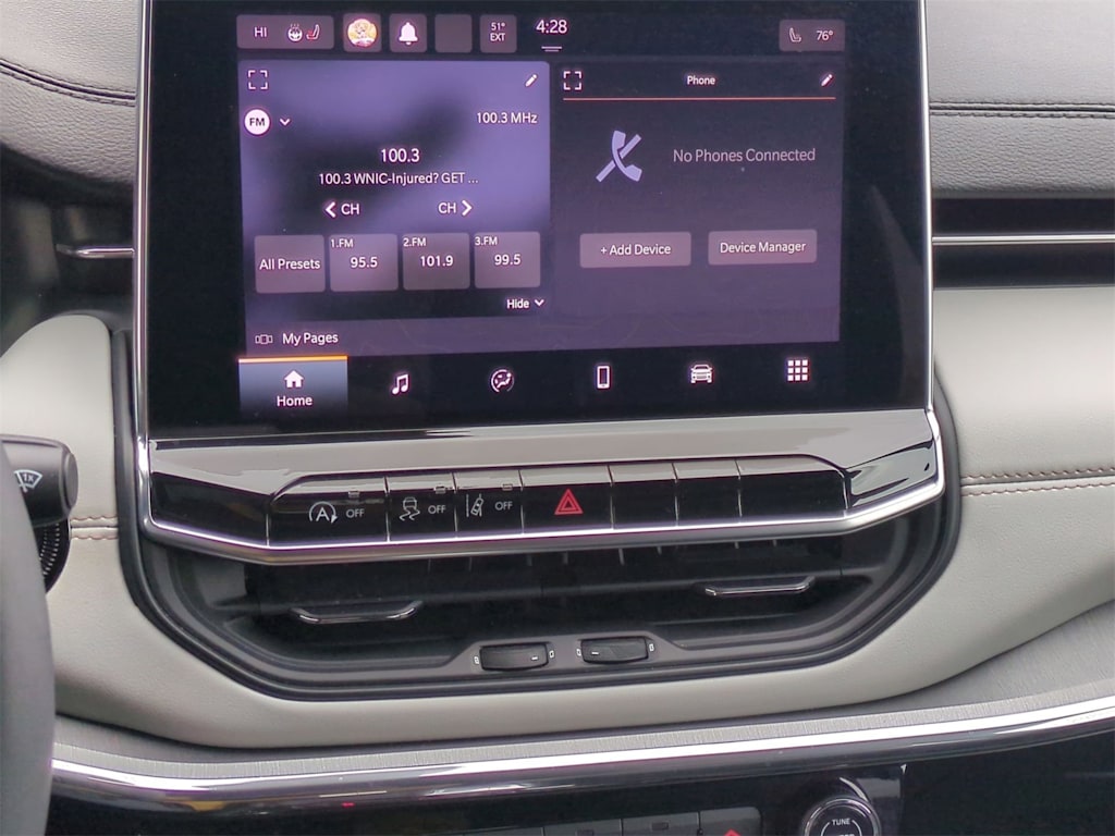 Thumbnail: 2023 Jeep Compass - 14