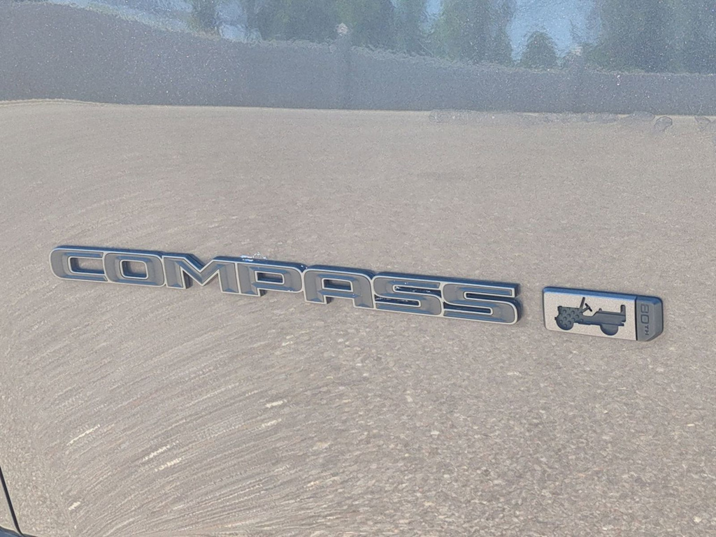 Thumbnail: 2021 Jeep Compass - 24