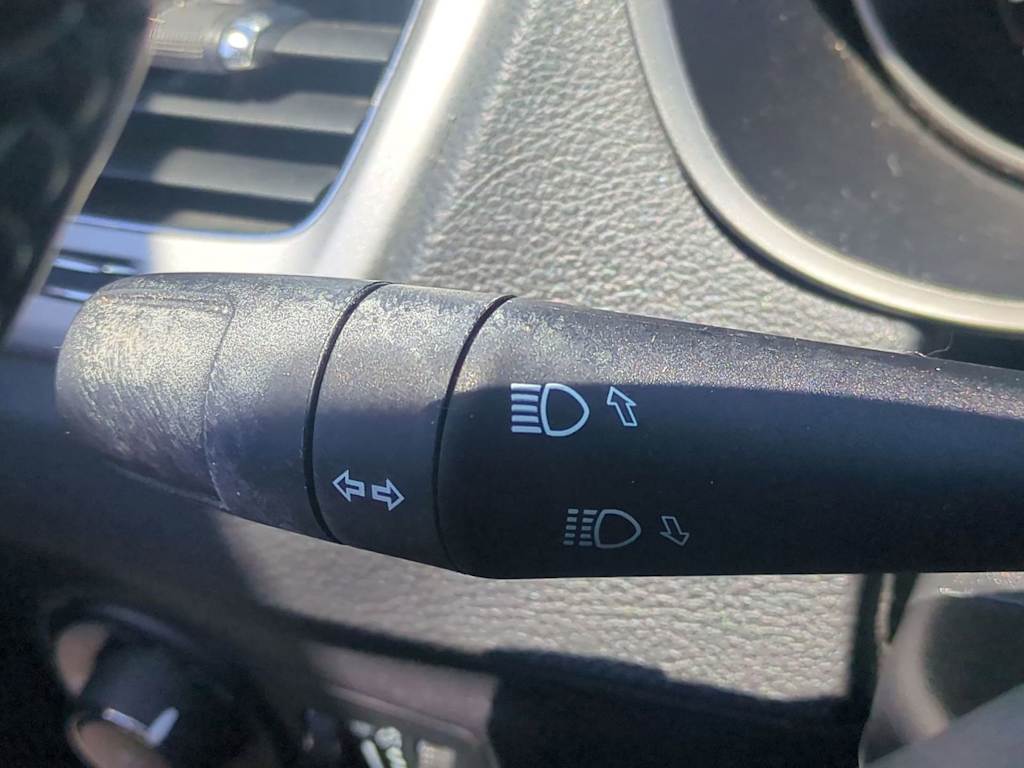 Thumbnail: 2021 Jeep Compass - 31