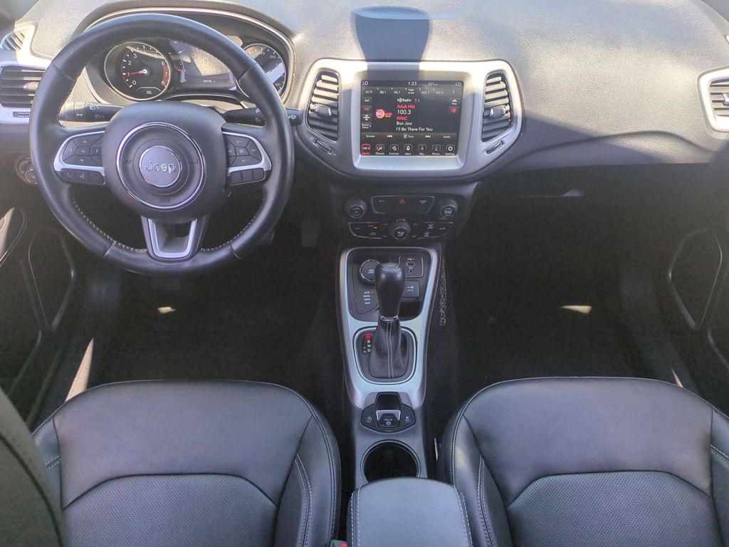 Thumbnail: 2021 Jeep Compass - 9