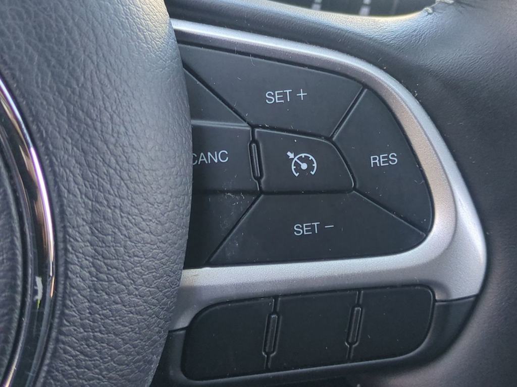 Thumbnail: 2021 Jeep Compass - 29