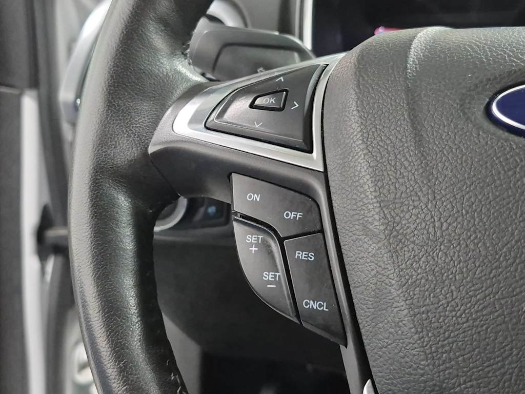 Thumbnail: 2016 Ford Fusion - 28