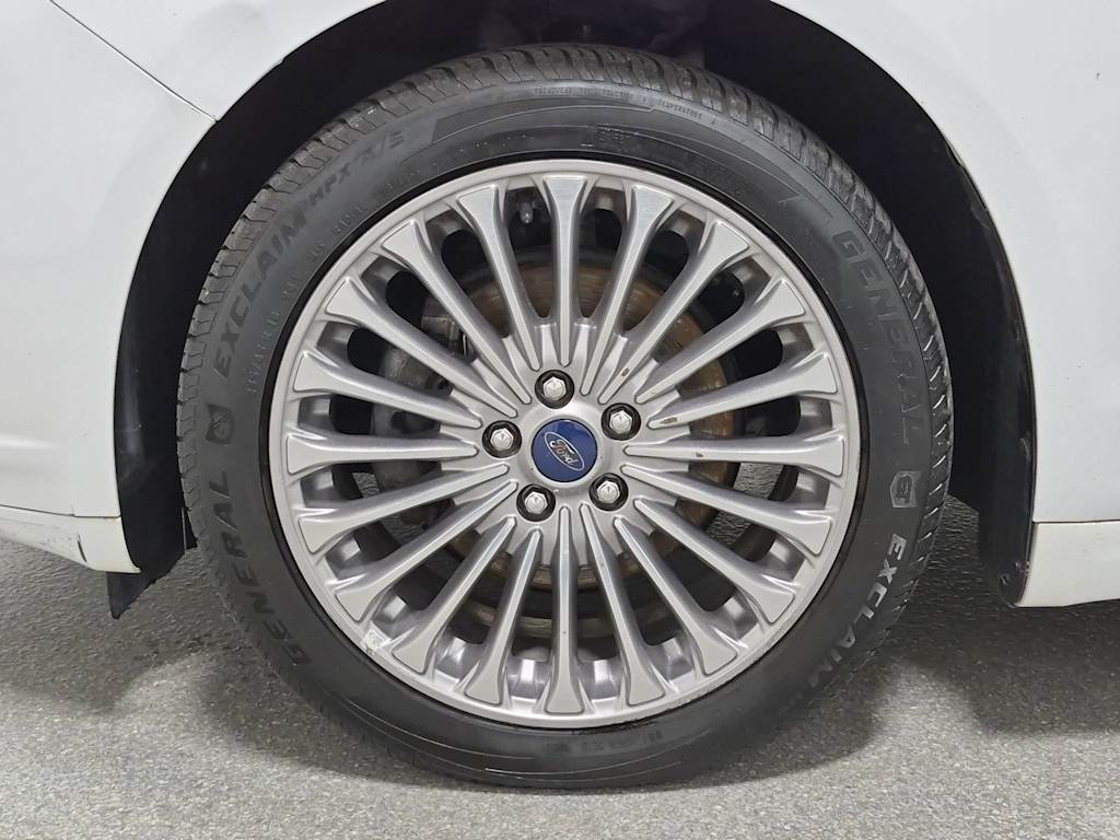 Thumbnail: 2016 Ford Fusion - 8
