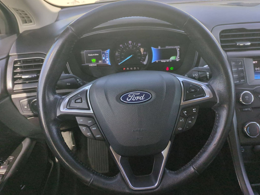 Thumbnail: 2018 Ford Fusion - 13