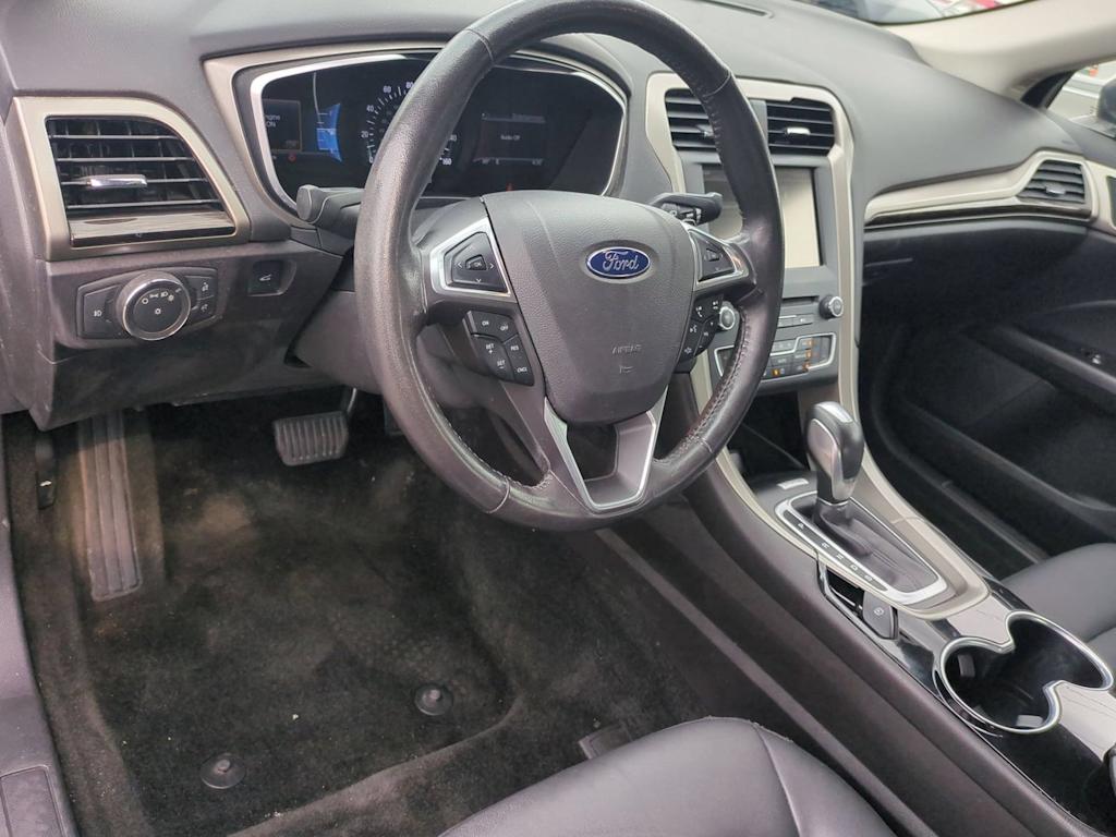 Thumbnail: 2016 Ford Fusion - 2