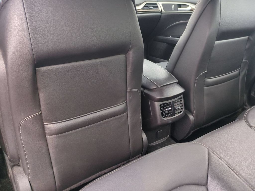 Thumbnail: 2016 Ford Fusion - 12