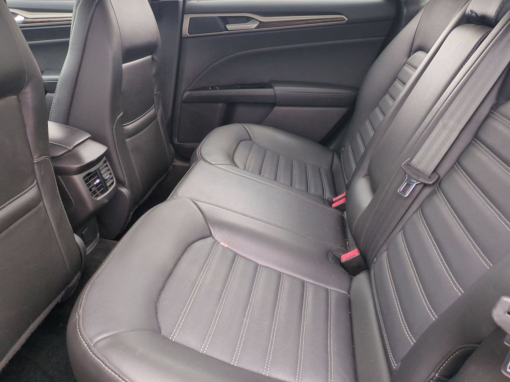 Thumbnail: 2016 Ford Fusion - 27