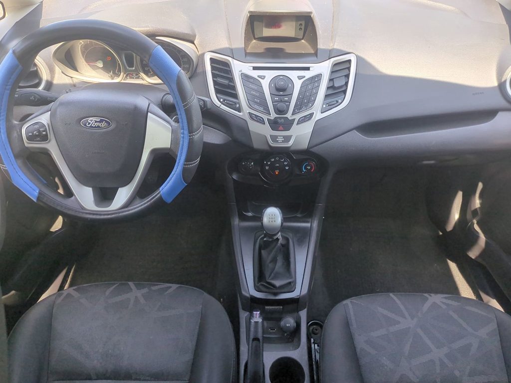 Thumbnail: 2011 Ford Fiesta - 9