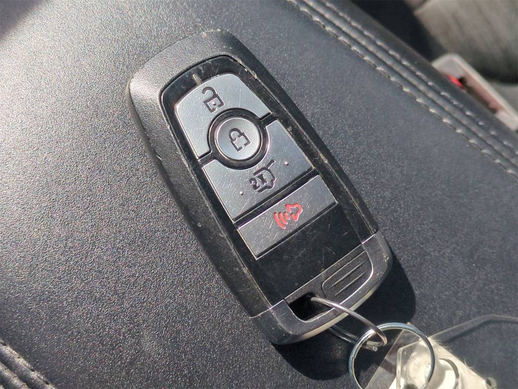 Thumbnail: 2021 Ford Bronco Sport - 17