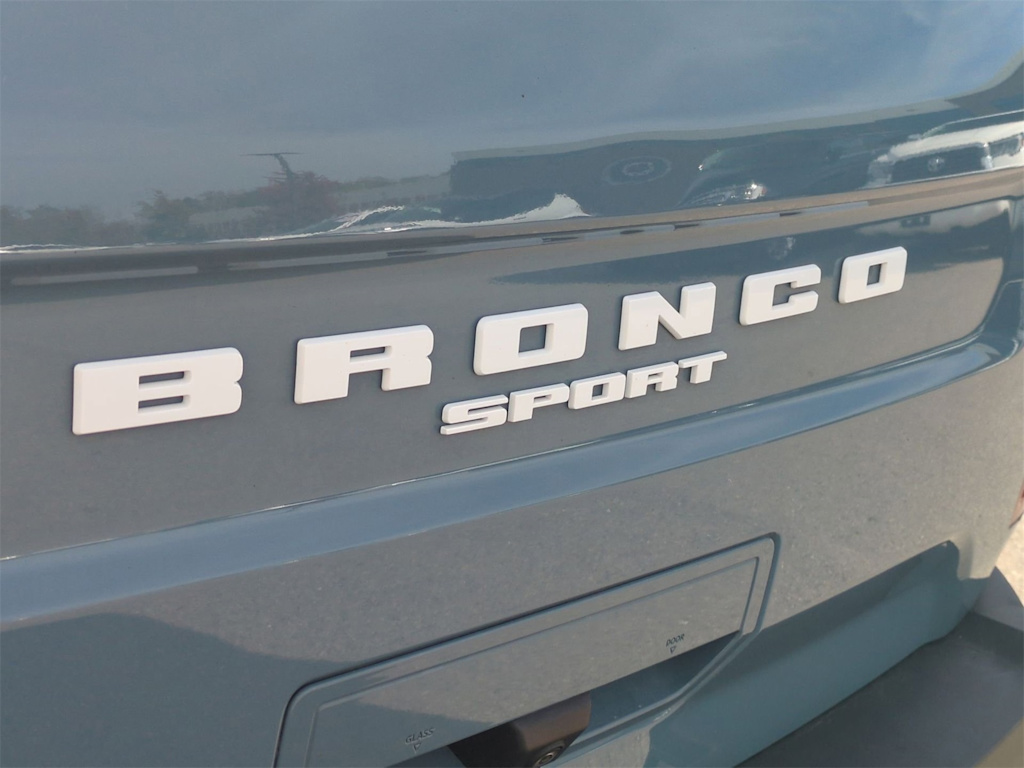 Thumbnail: 2021 Ford Bronco Sport - 25