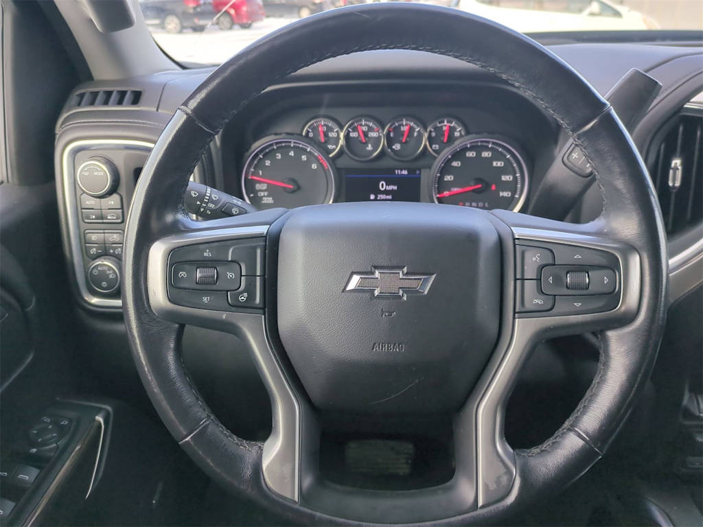 Thumbnail: 2020 Chevrolet Silverado 1500 - 13