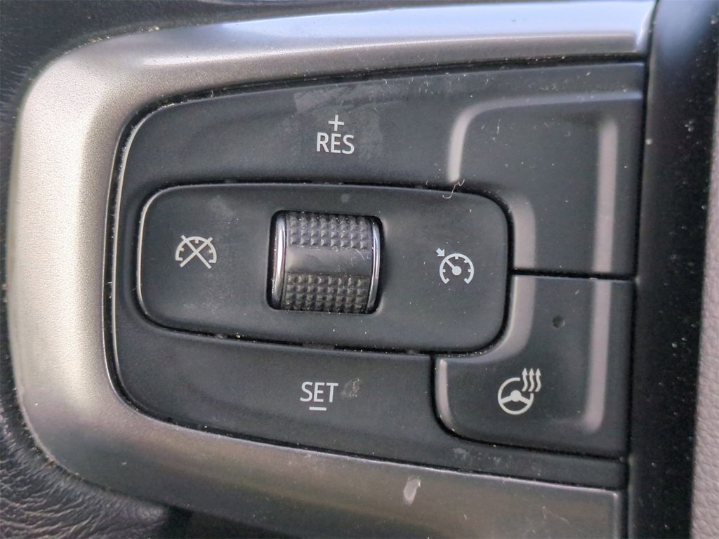 Thumbnail: 2020 Chevrolet Silverado 1500 - 29