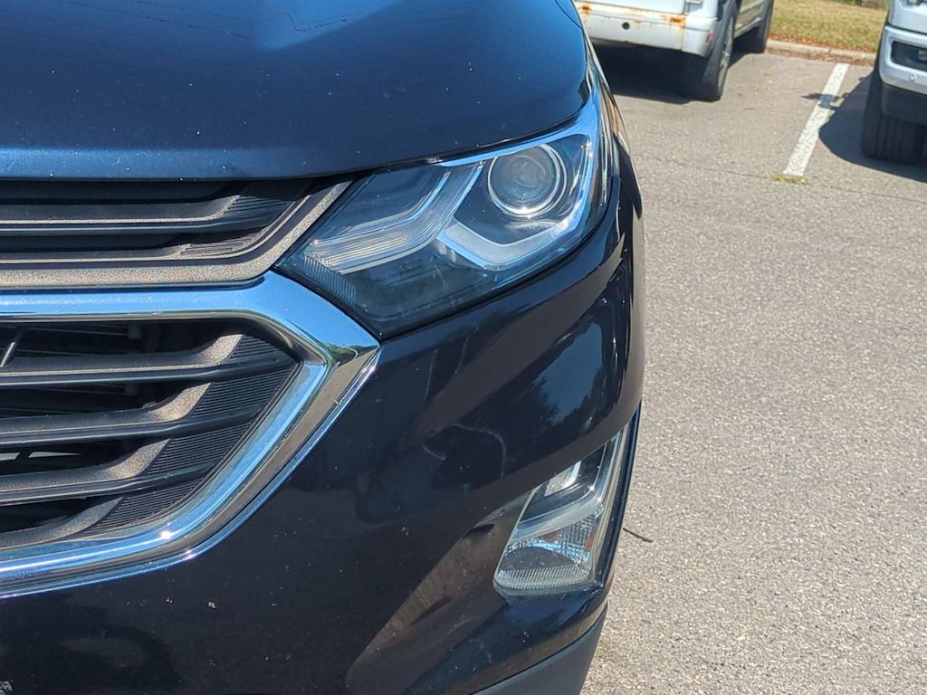 Thumbnail: 2020 Chevrolet Equinox - 23