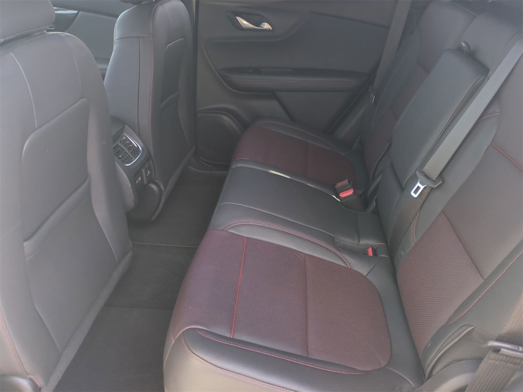 Thumbnail: 2022 Chevrolet Blazer - 12