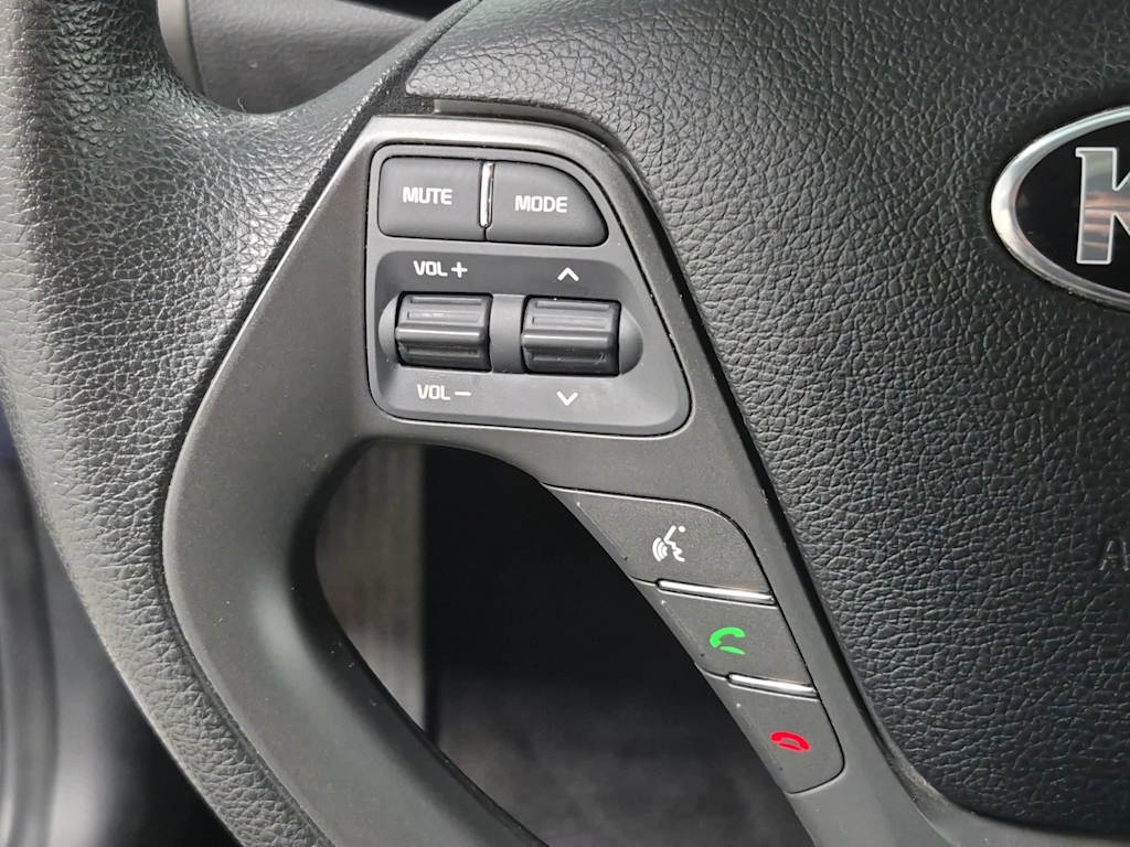 Thumbnail: 2017 Kia Forte - 13