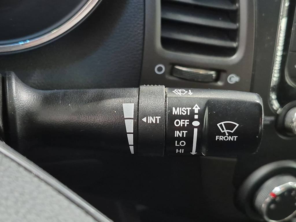 Thumbnail: 2017 Kia Forte - 14