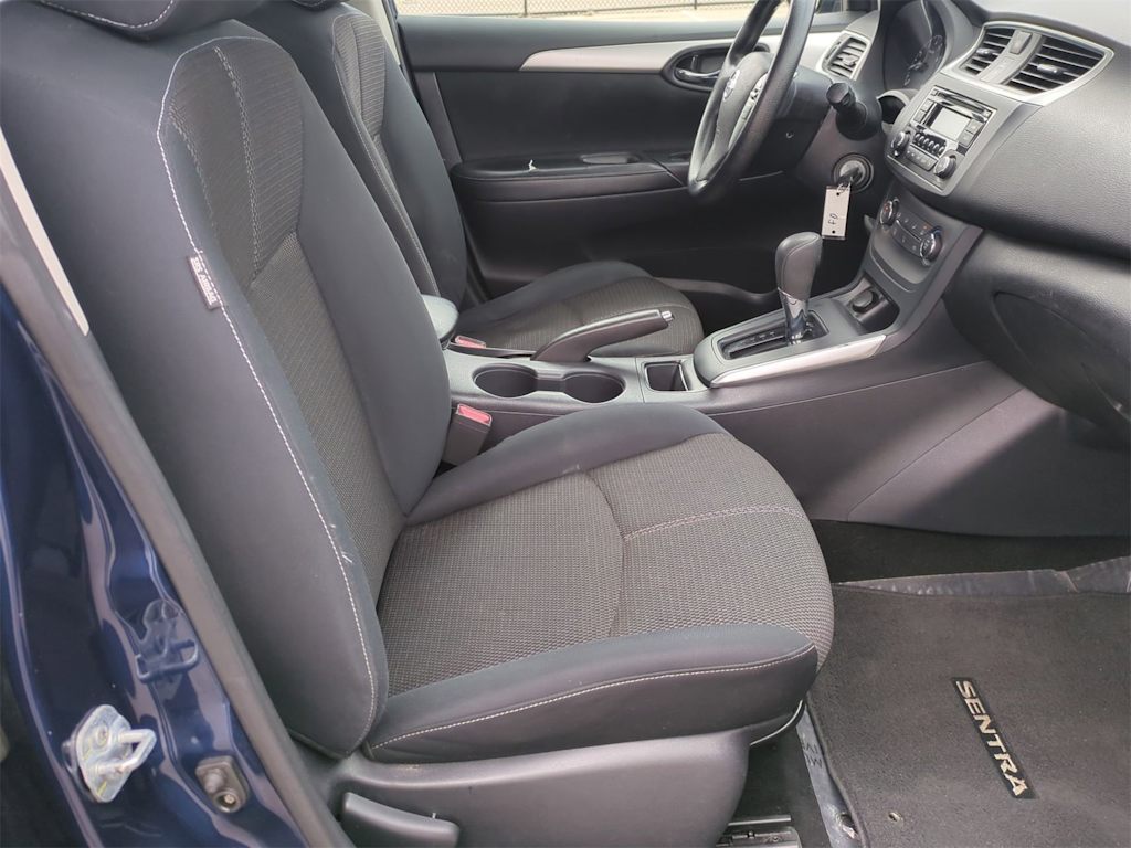 2017 Nissan Sentra S 9