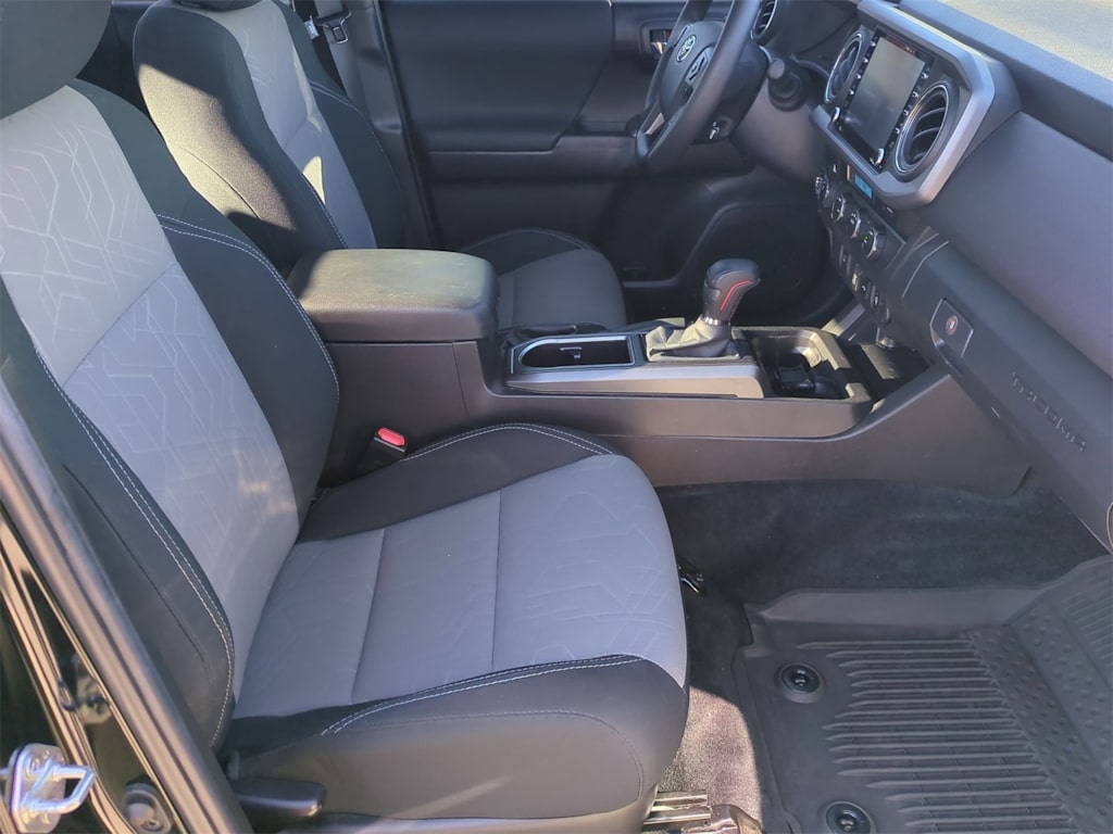 Thumbnail: 2023 Toyota Tacoma - 28