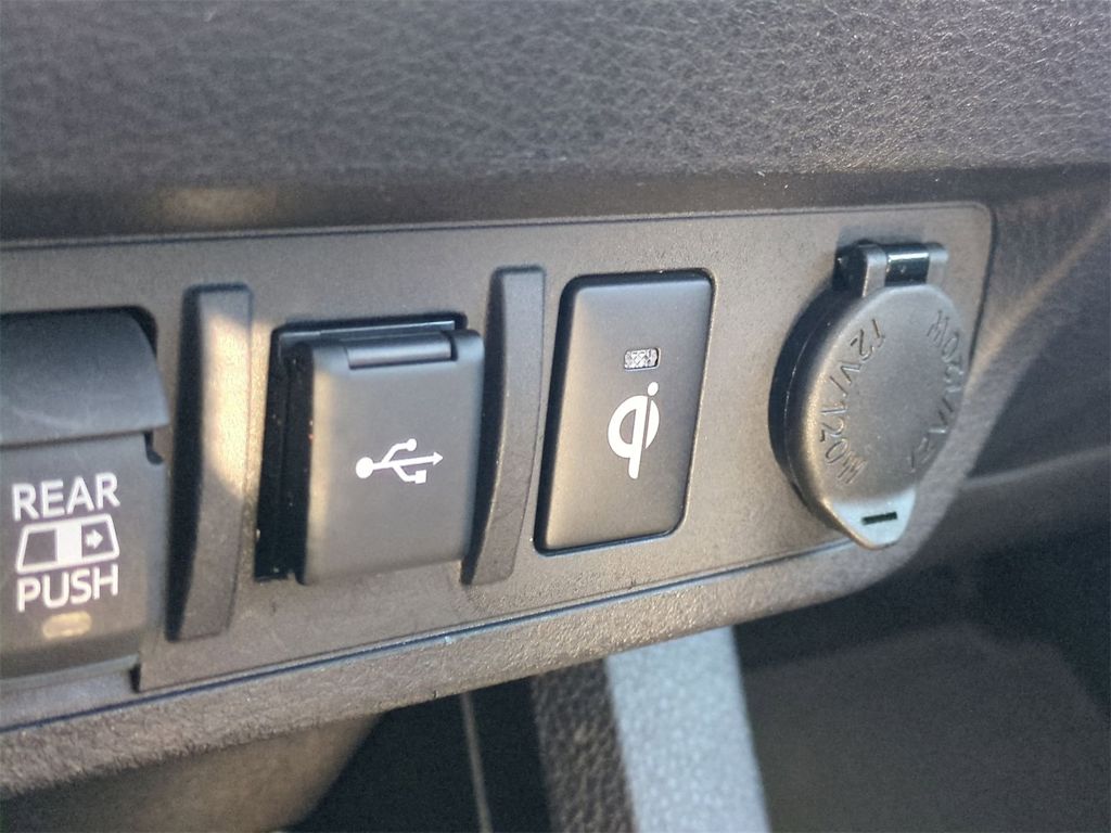 Thumbnail: 2023 Toyota Tacoma - 34