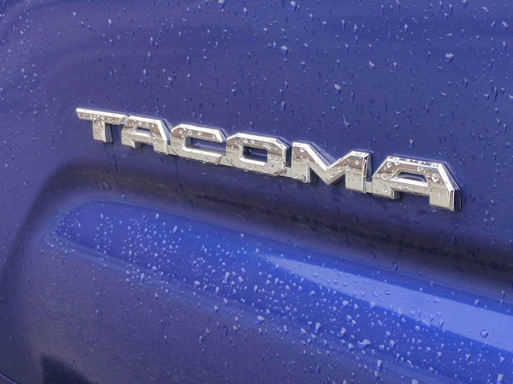 2023 Toyota Tacoma TRD Off-Road 24