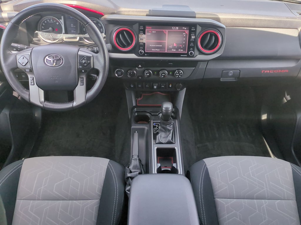 Thumbnail: 2020 Toyota Tacoma - 9
