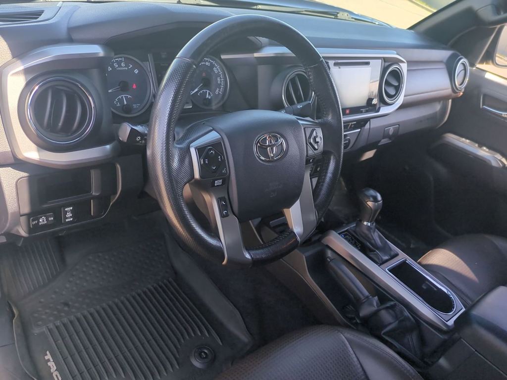 Thumbnail: 2016 Toyota Tacoma - 2