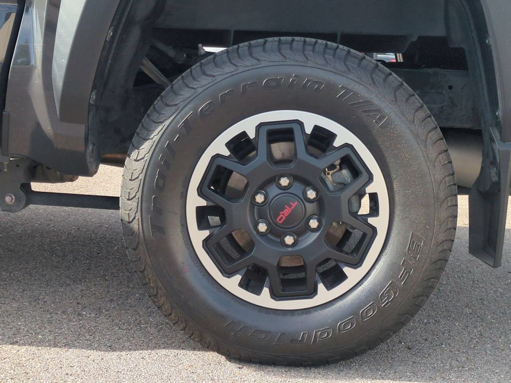 Thumbnail: 2024 Toyota Tacoma - 8