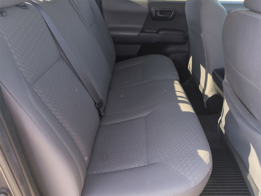 Thumbnail: 2022 Toyota Tacoma - 12